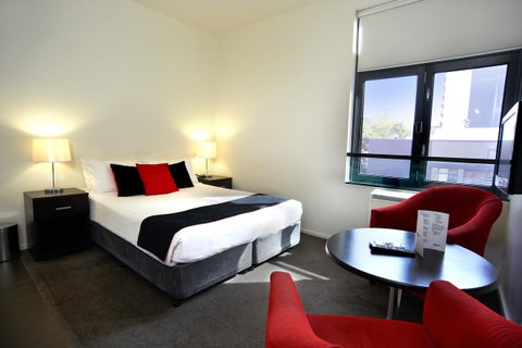 City Edge On Elizabeth Apartment Hotel - Accommodation Batemans Bay 2