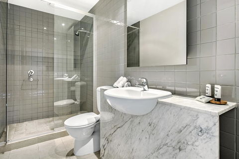 ULTIQA Little Collins (located At The Hero Apartment Building) - Accommodation Batemans Bay 13