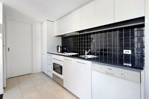 ULTIQA Little Collins (located At The Hero Apartment Building) - Accommodation Batemans Bay 24
