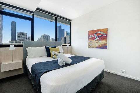 ULTIQA Little Collins (located At The Hero Apartment Building) - Accommodation Batemans Bay 5