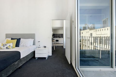 ULTIQA Little Collins (located At The Hero Apartment Building) - Accommodation Batemans Bay 21