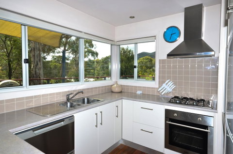 Blue Ridge Retreat - Accommodation Batemans Bay 8