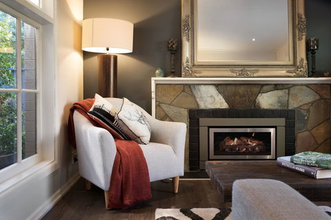 East Street Daylesford - Accommodation Batemans Bay 0