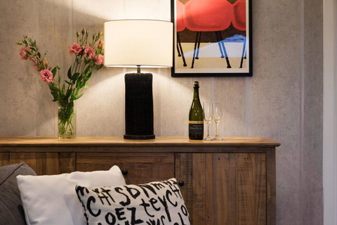 East Street Daylesford - Accommodation Batemans Bay 1