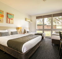 Burvale Hotel - Accommodation Batemans Bay