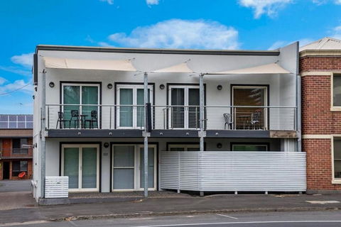 Apartments 521 - Accommodation Batemans Bay 2