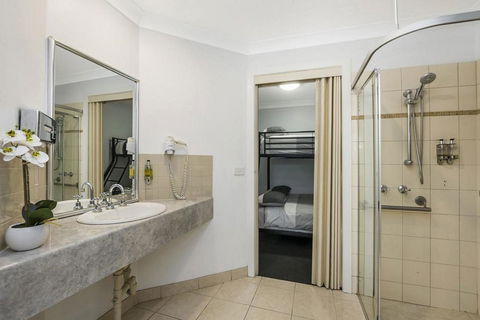 Apartments 521 - Accommodation Batemans Bay 10