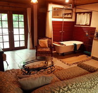 The Cabin - Accommodation Batemans Bay