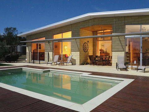 The Chocolate Lily Bed & Breakfast - Accommodation Batemans Bay 0