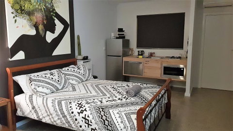 The Courtyard - Accommodation Batemans Bay 1