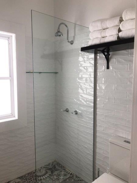 The Dewhurst - Sophisticated Entire CBD Apartment - Accommodation Batemans Bay 3