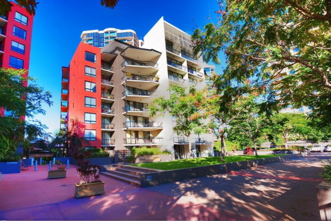 The Docks On Goodwin - Accommodation Batemans Bay 2