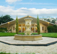 The Gatehouse at Villa Raedward - Accommodation Batemans Bay