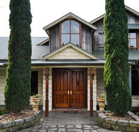 The George Yering - Accommodation Batemans Bay
