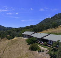 The Homestead at Holmeslgen at Eildon - Accommodation Batemans Bay