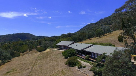 The Homestead At Holmeslgen At Eildon - Accommodation Batemans Bay 0