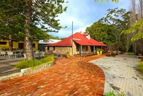 The Inn Mahogany Creek - Accommodation Batemans Bay 0