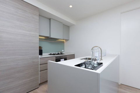 The Lively City 2bed 2 Bath APT @Footscray - Accommodation Batemans Bay 2