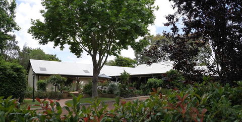 The Noble Grape Guesthouse - Accommodation Batemans Bay 0