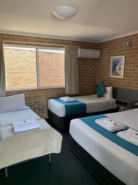 The Oaks Hotel Motel - Accommodation Batemans Bay 3