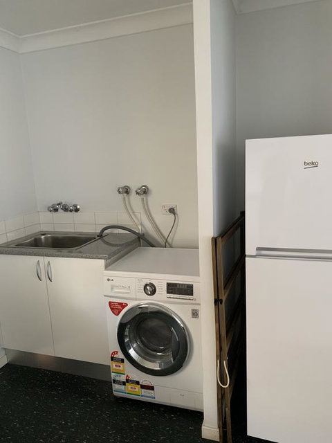 The Oaks Hotel Motel - Accommodation Batemans Bay 1