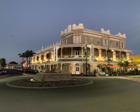 The Rose Hotel & Motel - Accommodation Batemans Bay 1