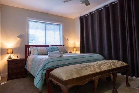 The Shouse - Accommodation Batemans Bay 2