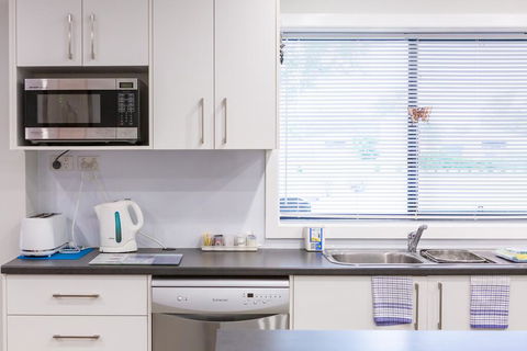 The Shouse - Accommodation Batemans Bay 1