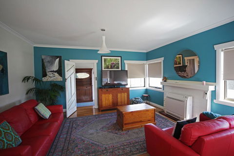 The Tickled Trout - Accommodation Batemans Bay 0