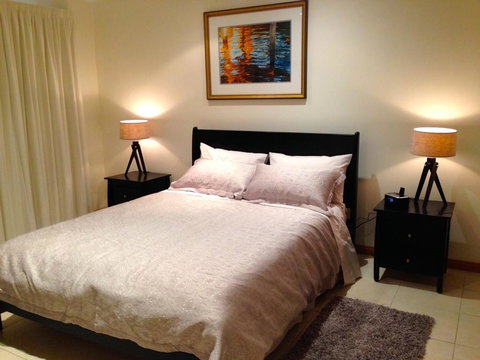 The Villa On Pine Tree - Accommodation Batemans Bay 3