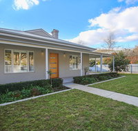 Three Sisters - Accommodation Batemans Bay