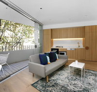 Top Notch 1 Bedroom 201 CALIBRE - Accommodation Batemans Bay