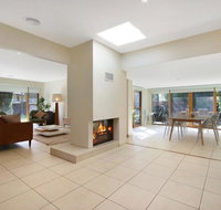 TrailBlazer - Indulgent Adventure - Accommodation Batemans Bay