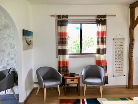 Tree Of Love Farm Stay - Accommodation Batemans Bay 3