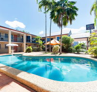 Tropical Queenslander - Accommodation Batemans Bay