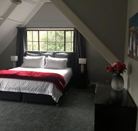 Tudor House - Large Family Home - Accommodation Batemans Bay