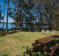 Tuppy's on the Lake - Accommodation Batemans Bay