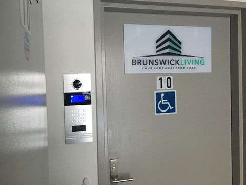 U201 Brunswick Living Brand New Deluxe Balcony Upper Floor Apartment Close To Airport And CBD - Accommodation Batemans Bay 3