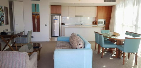 U212 Elston Grandsurf Resort - Accommodation Batemans Bay 2