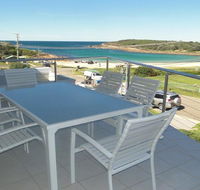 Ultimate Beach House' 19a Graham Street - views  peace  quiet - Accommodation Batemans Bay