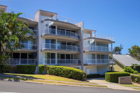 Unit 2 Point Break Apartments, 1-3 Point Arkwright, Linen Incl - Accommodation Batemans Bay 1