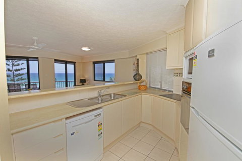 Unit 3, The Rocks, 1746 David Low Way Coolum Beach - 500 BOND - Accommodation Batemans Bay 2