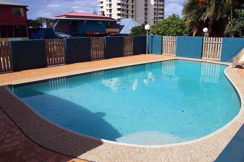 Unit 4, Cooltoro Court, 7 Frank Street Coolum Beach, 400 BOND, LINEN INCLUDED - Accommodation Batemans Bay 1