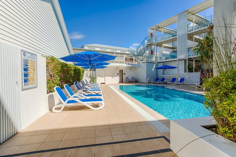 Unit 7 Plantation Resort - Rainbow Beach, Air Conditioned, Pool And Outdoor Spa, Plantation Resort - Accommodation Batemans Bay 1