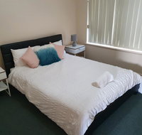 Value 2 Bed Villa Close to QEH  Airport  City  Beach - Accommodation Batemans Bay