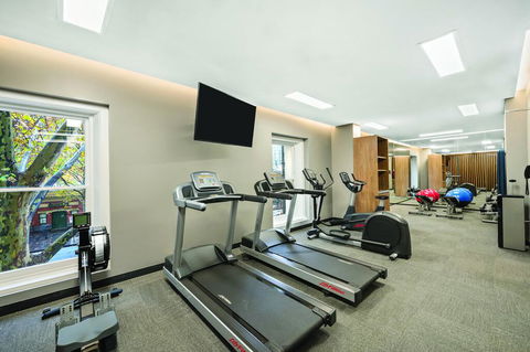 Vibe Hotel Melbourne - Accommodation Batemans Bay 2