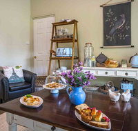 Vicarage View Cottage - Accommodation Batemans Bay
