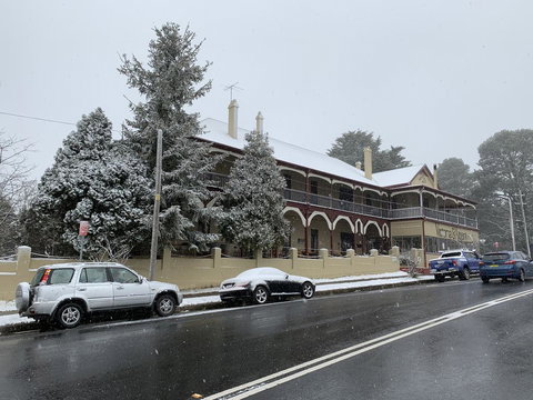 Victoria Albert Guest House Bar Cafe And Restaurant - Accommodation Batemans Bay 0