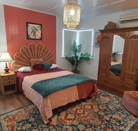 Victoria House - Accommodation Batemans Bay