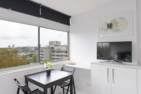 Views To Die For// Studio Rushcutters Bay // Free Parking - Accommodation Batemans Bay 3